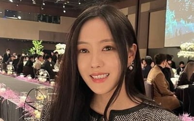 티아라 효민, '황재균♥' 지연 응원 "눈치 보고 애쓰지 않아도 사랑 받을 자격 충분"