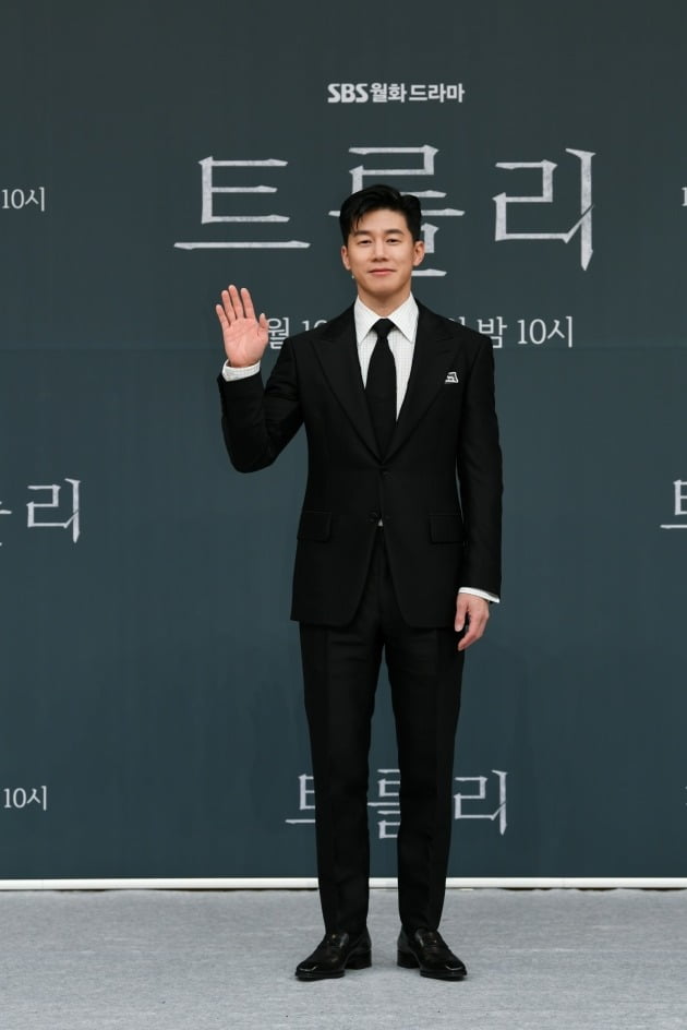 15일 SBS 새 월화드라마 '트롤리'의 온라인 제작발표회가 열렸다. 배우 김무열. / 사진제공=SBS
