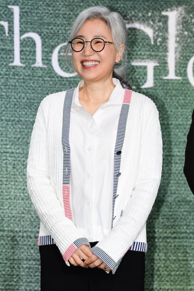 [TEN 포토] 김은숙 작가 "학교폭력 피해자에게 보내는 응원"