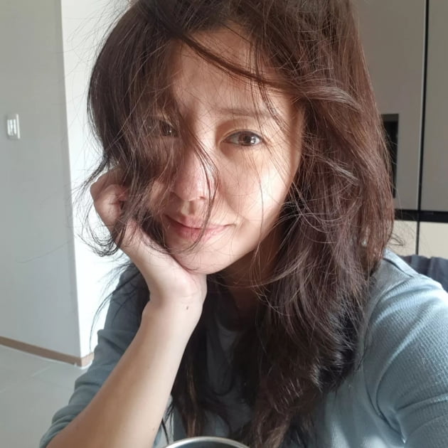 '싱글맘' 이지현, 딸·아들의 무서운 겨울 방학 시작 "하루 다섯번 커피 사발"