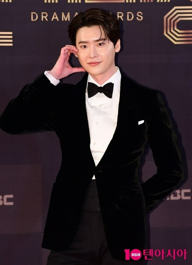 [종합] 이종석, 대상 소감서 여친 언급? '술렁'…"내가 오랫동안 많이 좋아해" [MBC 연기대상]