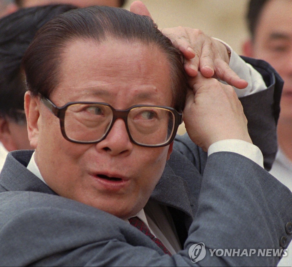 中 온·오프라인 장쩌민 애도 물결…"현체제에 대한 불만 반영"(종합2보)