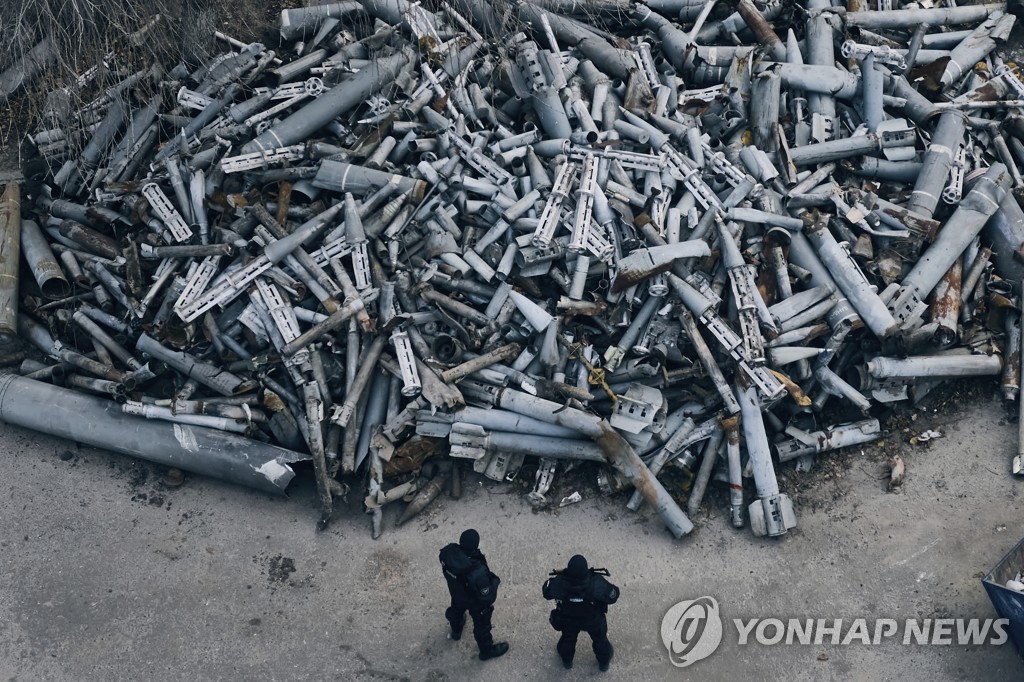 마크롱의 '러시아 안보보장론', 유럽 각국서 역풍 맞아