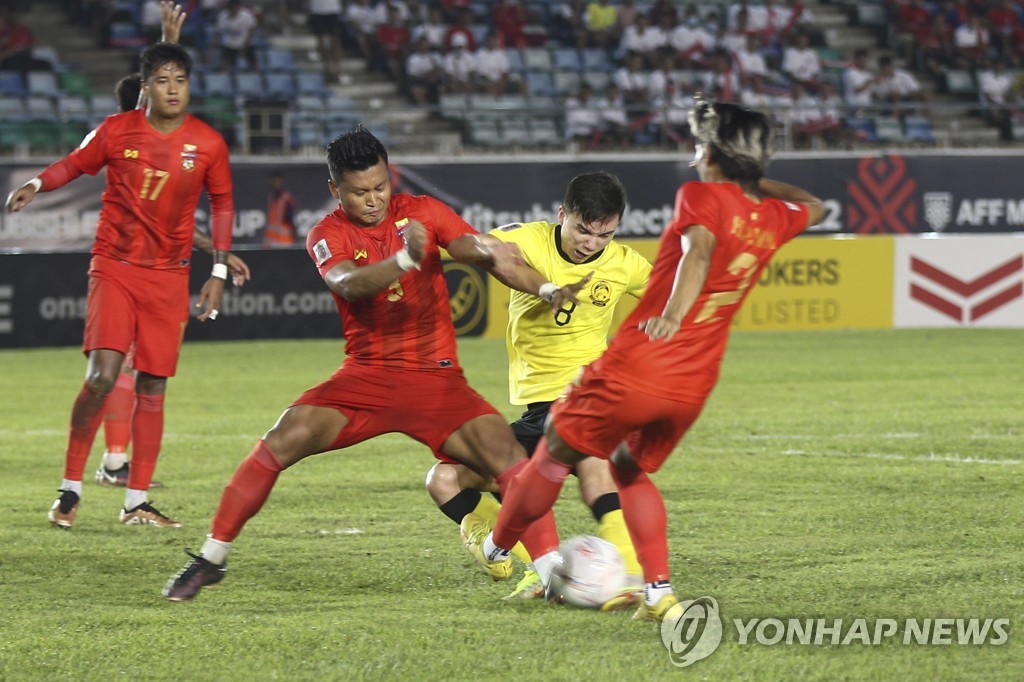 Park Hang-seo, do Vietnã, venceu o Laos por 6 a 0 na primeira mão do Campeonato de Futebol da ASEAN