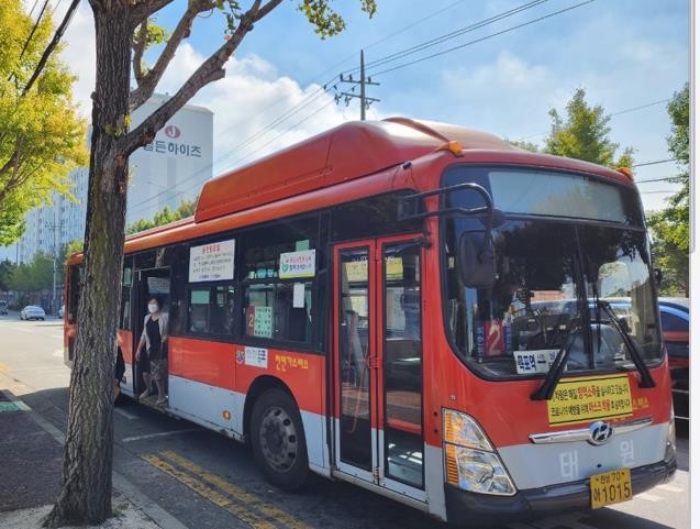 가스 연료비 못내 멈춰선 목포시내버스…시민들만 발 동동