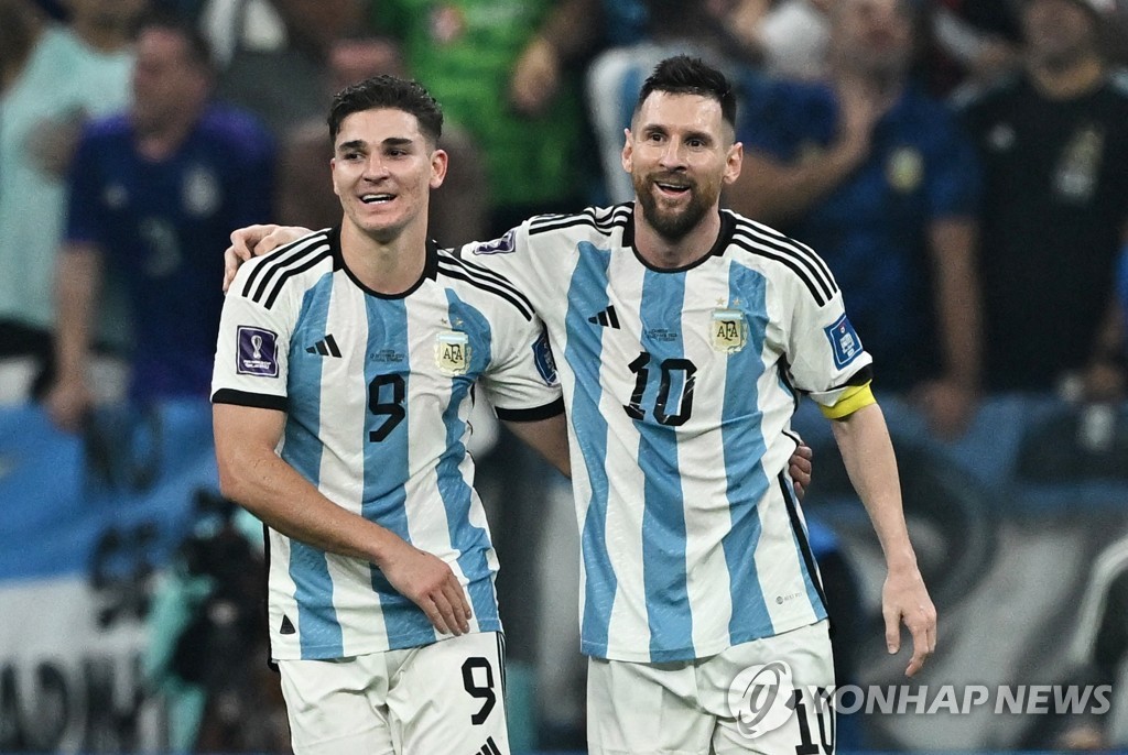 [월드컵] '메시 1골 1도움' 아르헨티나, 크로아티아 3-0 완파…결승 선착