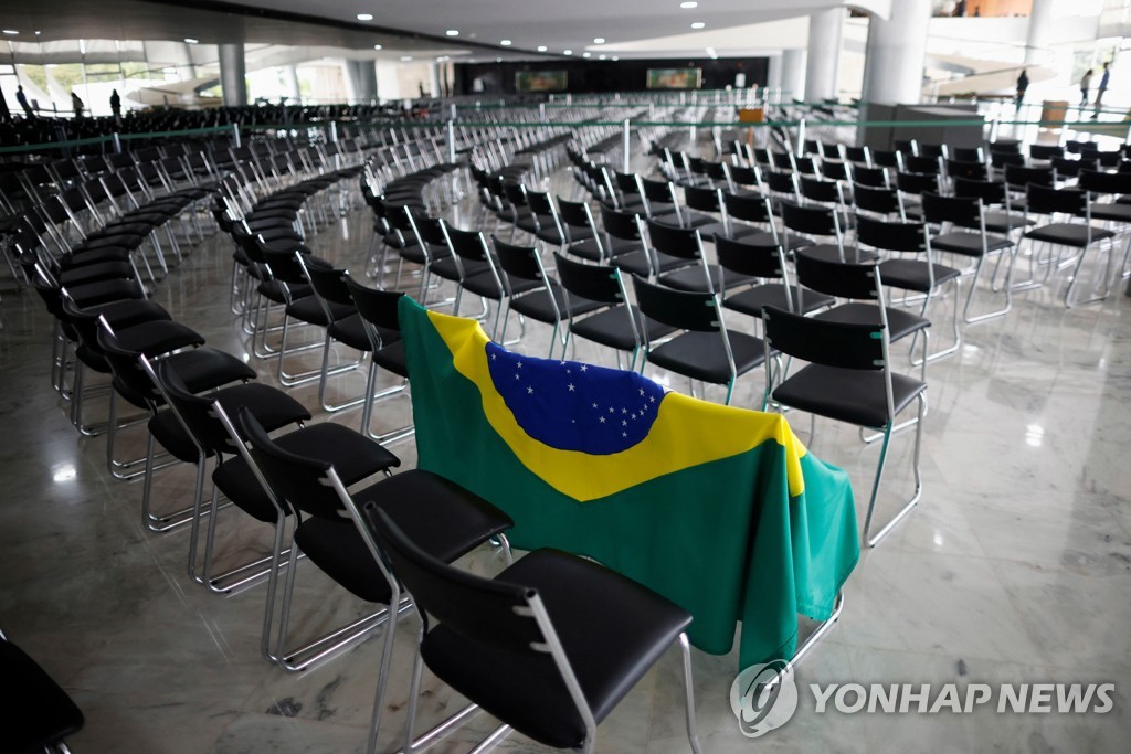 브라질 룰라 취임 앞두고 긴장고조…취임식 전후 총기 금지령