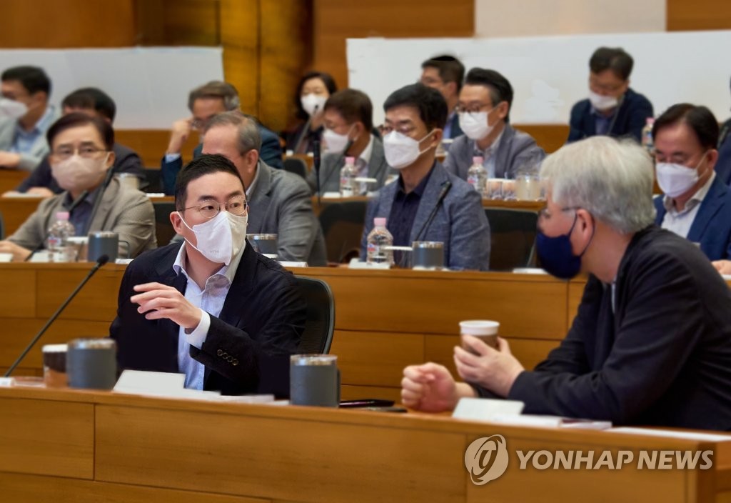 인사 끝낸 삼성전자 15일 글로벌전략회의…복합위기 대응책 모색(종합2보)