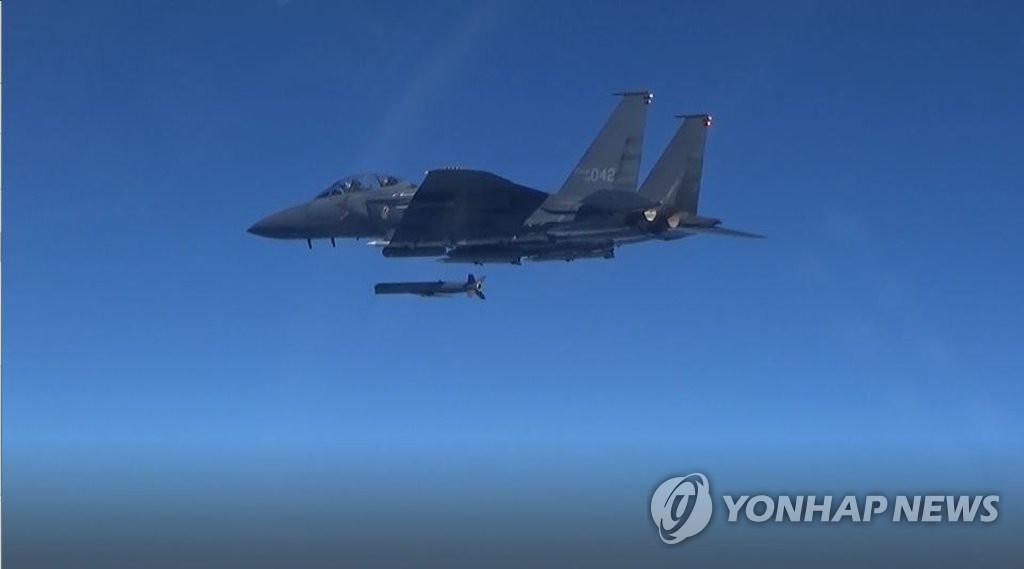 F-15K 성능 개량에 2034년까지 3조4천억원…공중급유기 2대 추가(종합)