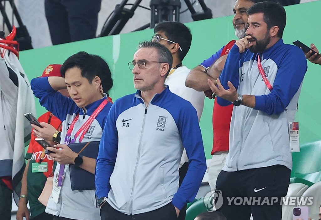 [월드컵] 벤치로 돌아온 벤투, 선수·감독으로 월드컵 16강 첫 경험