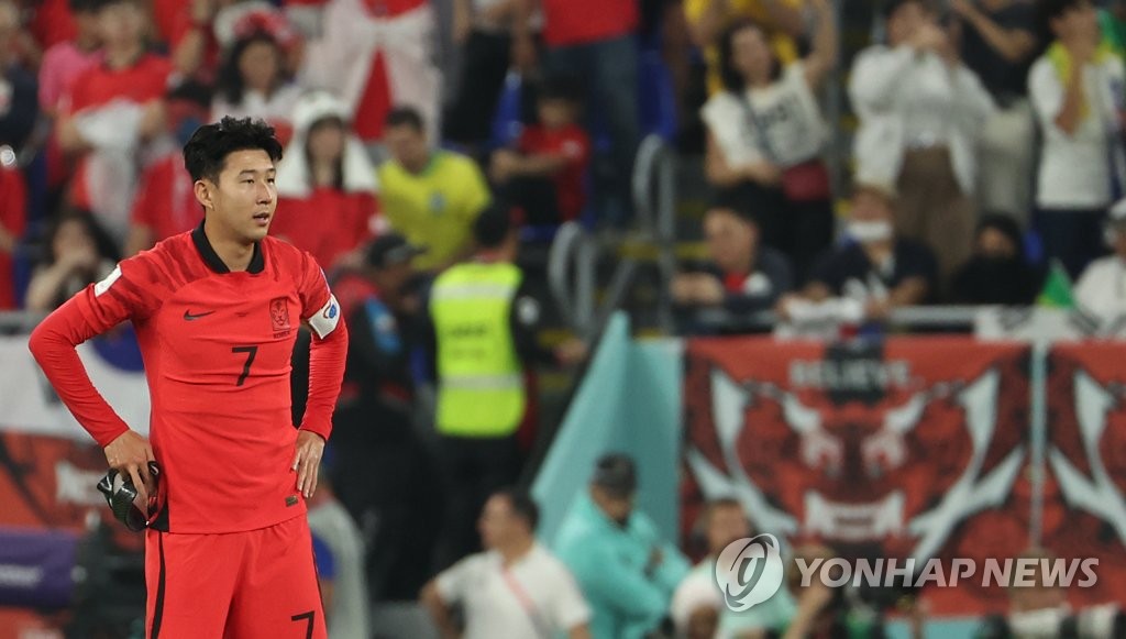 [월드컵] 파이팅도 빌드업도 소용없었다…브라질 압도적 기량에 '와르르'