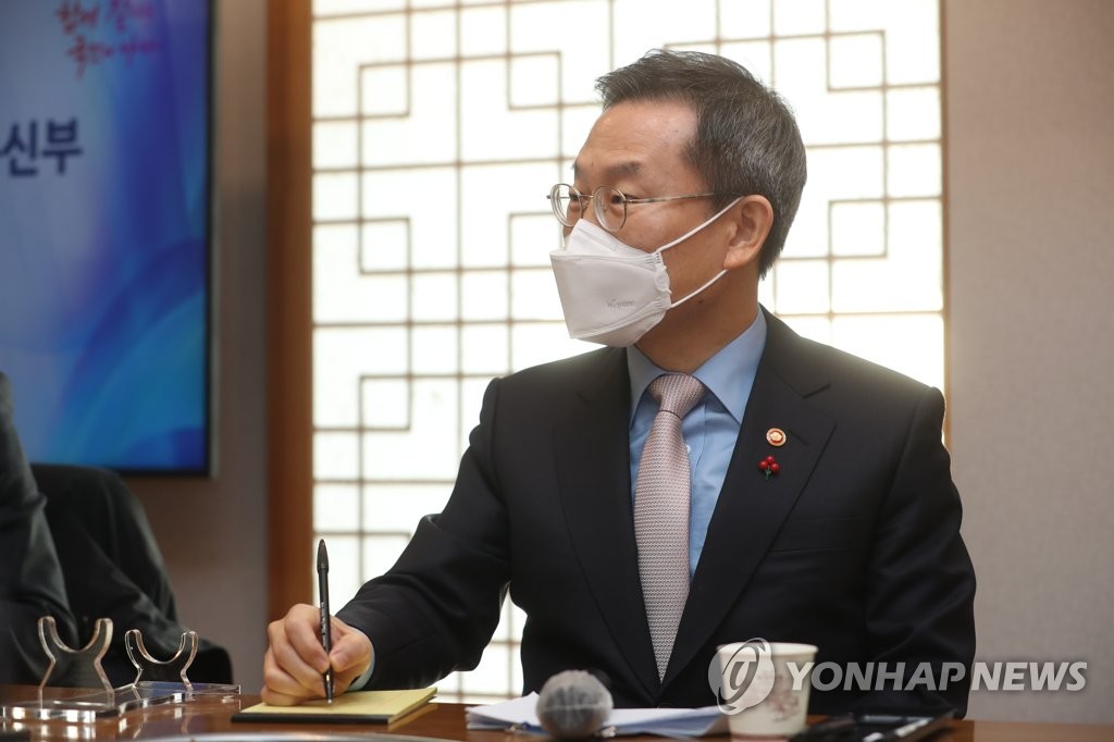 이종호 과기정통, 고정환 사의 논란에 "중책 맡아 잘해주길"(종합)