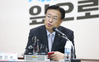 국민의힘 비대위 출범 100일…정진석 "회견 대신 연탄봉사"