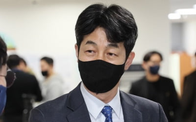 '文케어 폐기' 방침에 윤건영 "서민에 의료비 폭탄 던지는 것"