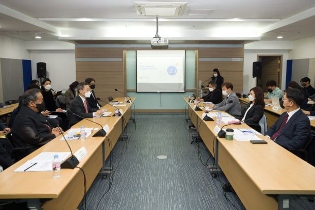 이종호 과학기술정보통신부 장관이 7일 경기도 성남시 분당구 코리아바이오파크에서 열린 '디지털바이오 혁신전략 현장 발표회' 에 참석해 인사말을 하고 있다.  사진=과학기술정보통신부 제공