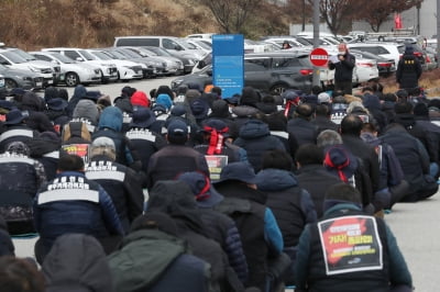 화물연대, '총파업 철회' 조합원 찬반 투표 돌입