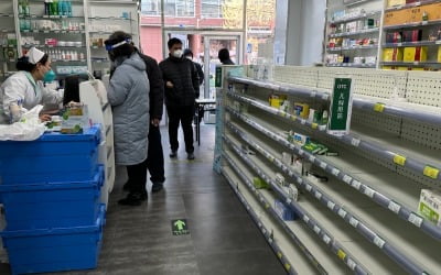 "중국 약국서 난리났다"…감기약 품귀에 제약주 급등