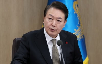 "그동안 도대체 뭐한 거냐"…尹, 국방장관 北 무인기 대응  질책 [종합]