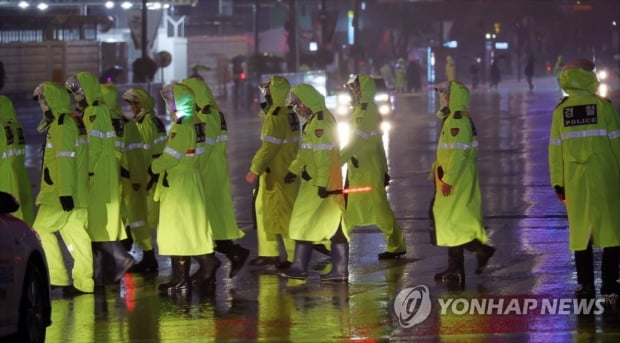 [월드컵] 포르투갈전 거리응원에 경찰 1000명 배치