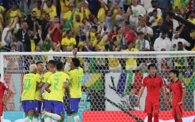 [월드컵] 파이팅도 빌드업도 소용없었다…브라질 압도적 기량에 '와르르'