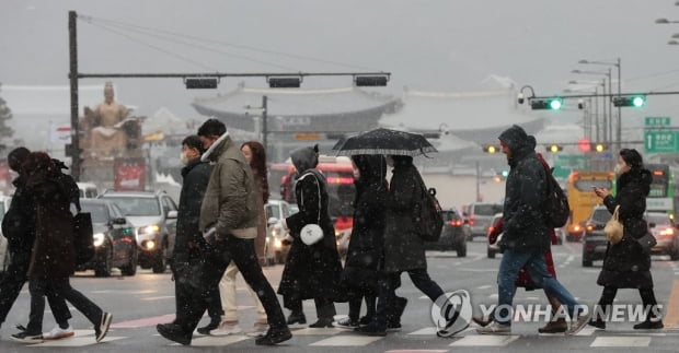 절기상 '대설'…전국 곳곳 눈·비