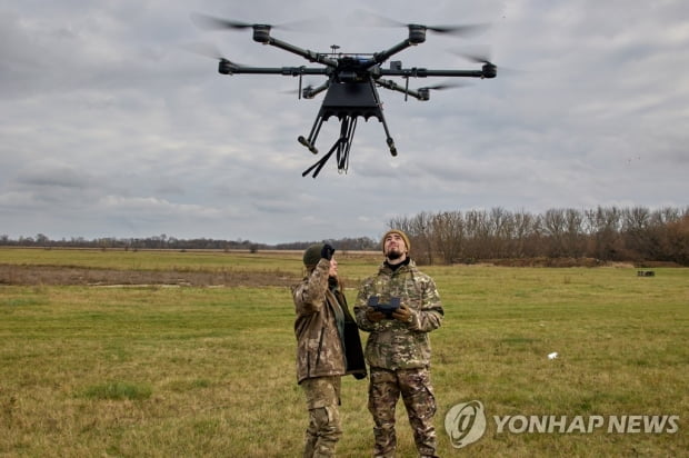 우크라 드론에 본토 타격 '허 찔린' 러…"군사시설 취약 노출"