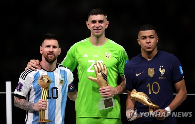 The Argentine goalkeeper criticized for making fun of the French minister Mbappe… pathetic