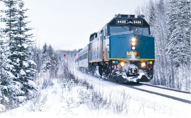 달리는 5성급 호텔…캐나다 설국열차