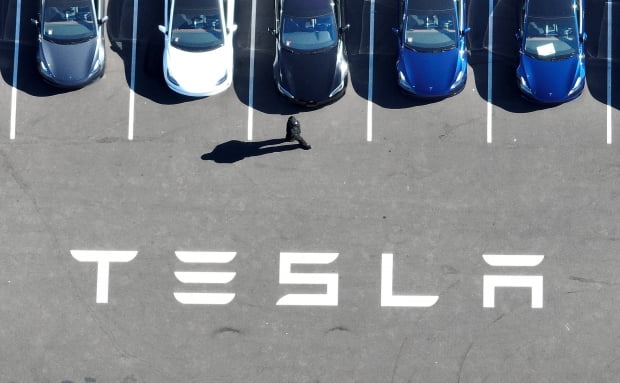 Let’s reduce the demand for electric vehicles…  Tesla cuts sales in the US and Germany