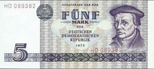 토마스 뮌처가 그려진 동독의 5마르크 우표.