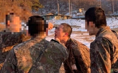 BTS 진, '중대장 훈련병' 됐다…"군생활 너무 열심히 해"
