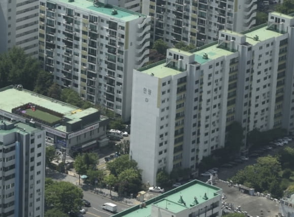 최근 서울시 신속통합기획안이 확정된 서울 영등포구 여의도 한양아파트. 한경 DB
