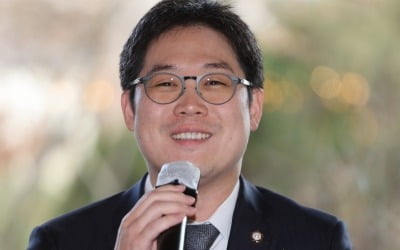 김정욱 서울변회 회장 재선…"'나의 변호사' 발전시킬 것"