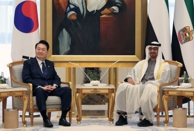한-UAE정상 공동성명 …무함마드 약속 '300억불 韓투자' 명시