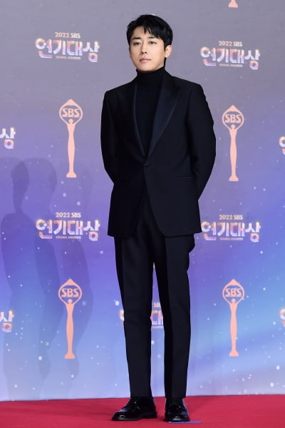 [포토] 손호준, '카리스마 넘치는 눈빛' (2022 SBS 연기대상)