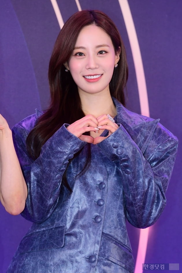 카라 허영지, 예쁜 미소~ (서울가요대상) | 한국경제