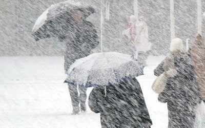 내일까지 제주·남부지방 최고 250㎜ '물폭탄'…이후 '혹한' 온다