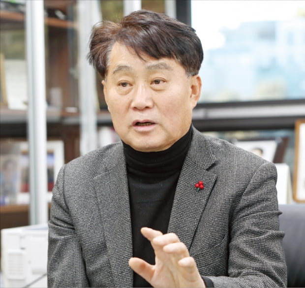 하은호 군포시장 산본천 복원 금정역 재개발…살기좋은 군포 만들겠다 | 한국경제