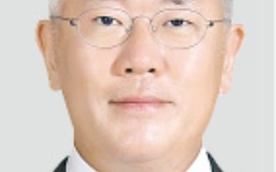 정의선, 美 국무부 차관 만나 한국산 전기차 IRA 차별 논의