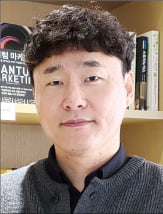 "어떤 불행에는 이유가 없어…상실과 회복 그리고 싶었다"