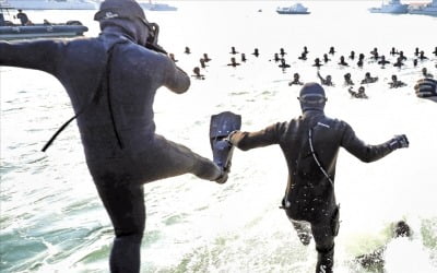 [포토] 해군 SSU 혹한기 바다 훈련