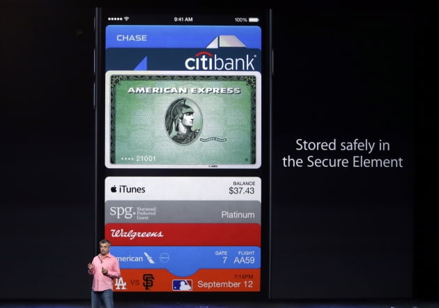 지난 2014년, 미국 캘리포니아에서 애플의 임원이 '애플페이'에 대해 발표하는 모습. (사진=연합뉴스)