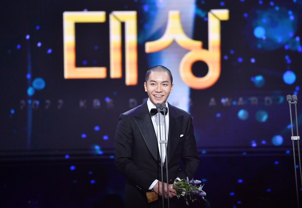 KBS 연기대상 주상욱·이승기 공동 수상…"많은 분 응원 큰 힘"