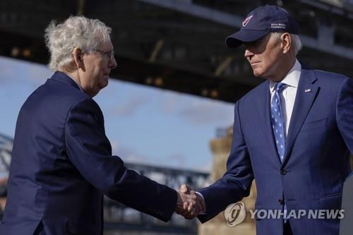 바이든, 공화 상원 1인자와 새해 첫 일정…"협력으로 국가 진전"