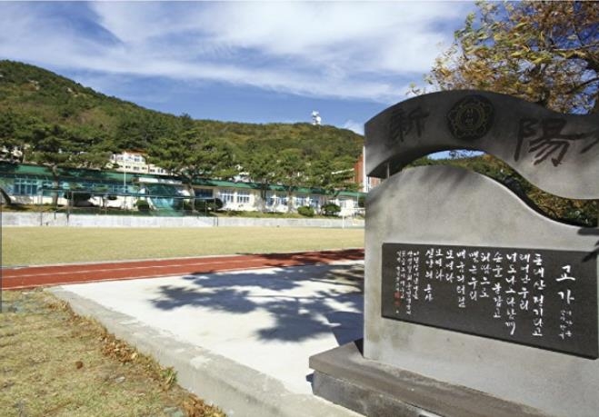 [줌in제주] 인구밀집지엔 학교 부족…부속섬 학교는 '장기 휴교'