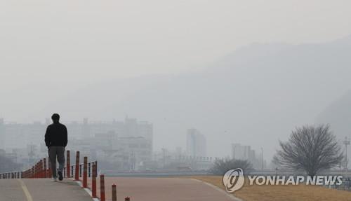 대구·경북 구름 많다가 밤부터 비나 눈…미세먼지 '나쁨'