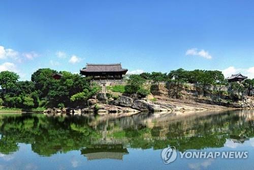 "설 연휴에도 맘껏 즐기세요"…거창창포원·진주촉석루 등 운영