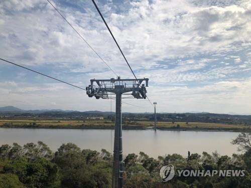 거리두기 없는 첫 설…덤주고 깎아주는 민생고 완화책 '풍성'