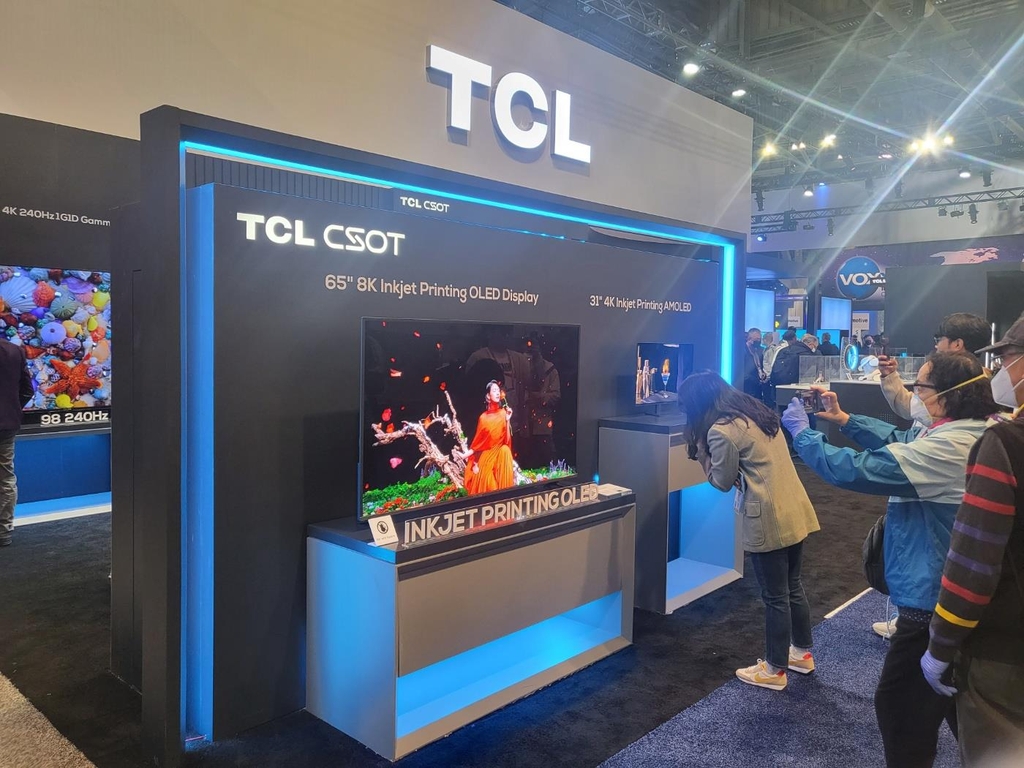 OLED TV 시장 더 치열해진다…삼성전자 이어 TCL도 합류 예고