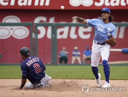 MLB 보스턴, 김하성 대신 '박찬호 동료' 몬데시 아들 영입